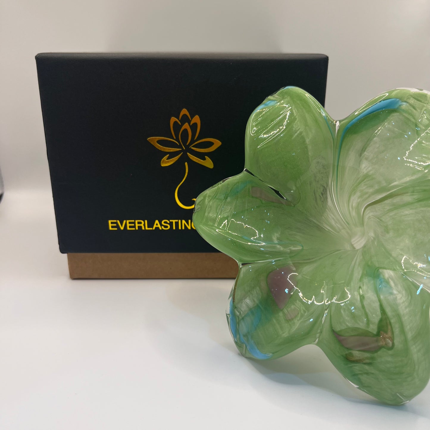 Everlasting Flower - Sage Green (Medium)