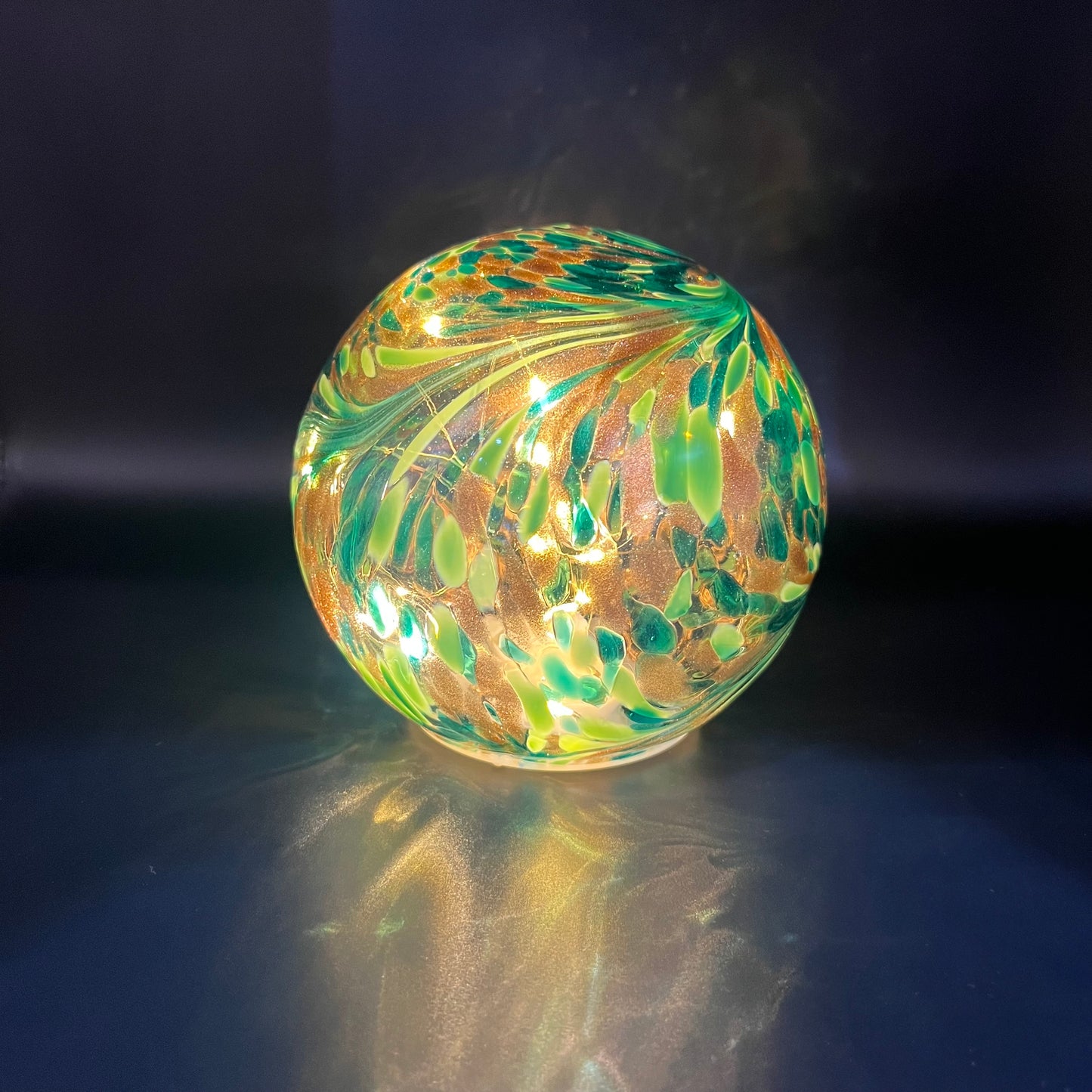 Friendship Ball Light-Up - Green and Gold