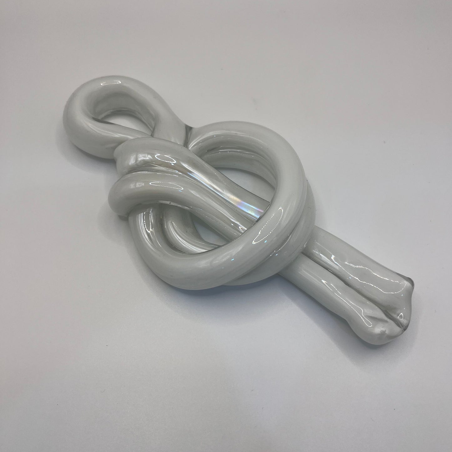 Forever Knot - White