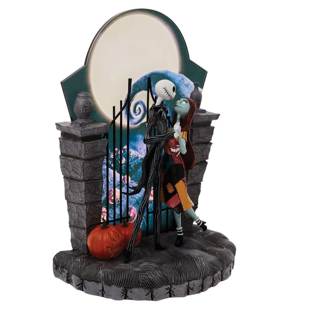 Disney Showcase - Nightmare Before Christmas Light Up Scene