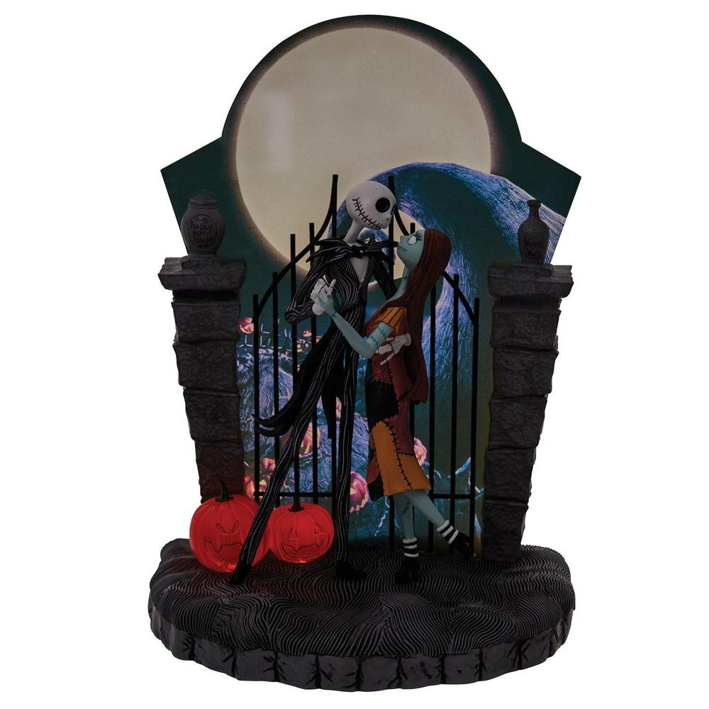 Disney Showcase - Nightmare Before Christmas Light Up Scene