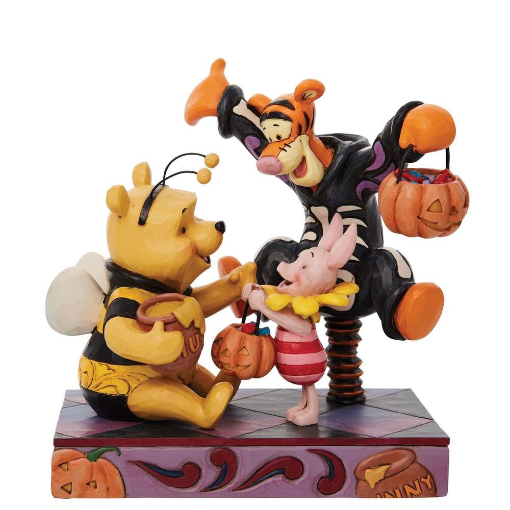 Jim Shore Disney Traditions - Winnie The Pooh - A Spook-Tacular Halloween